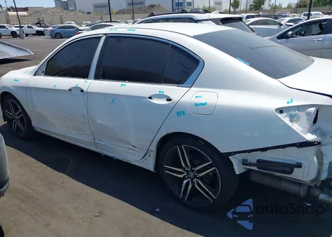 2017 Honda Accord Sport z USA, uszkodzony, nr VIN 1HGCR2F5XHA209013